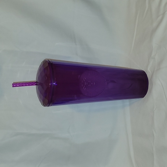 Starbucks purple dome cup fall 2021 - Picture 2 of 3